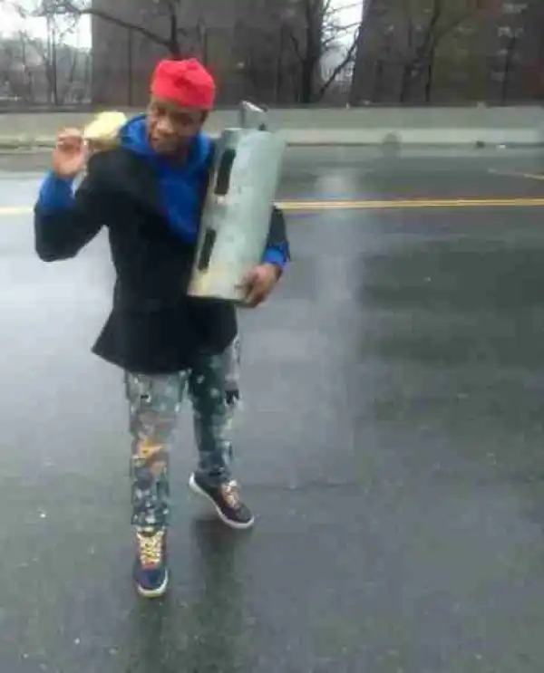 BBNaija: Speed Darlington Protests Against BBNaija For Using His Song Without Pay (Photos) 